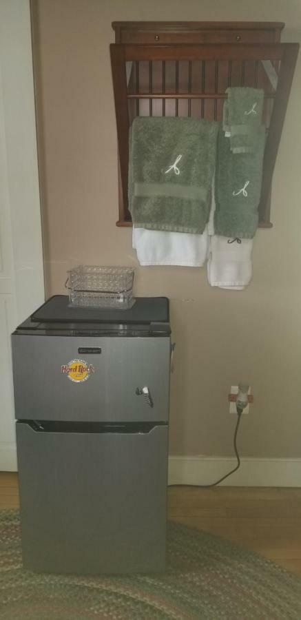 Hallowell Rooming House エクステリア 写真